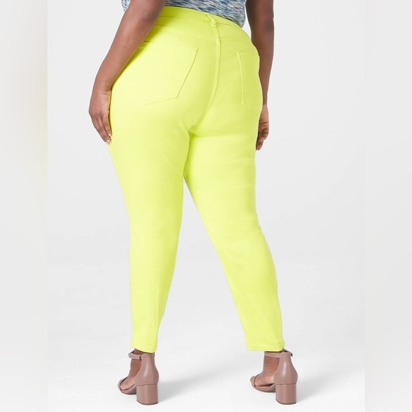 Lane Bryant Plus Size Curvy Fit Sateen Skinny Pants in Neon Yellow/Lime Green 22 - Picture 5 of 15